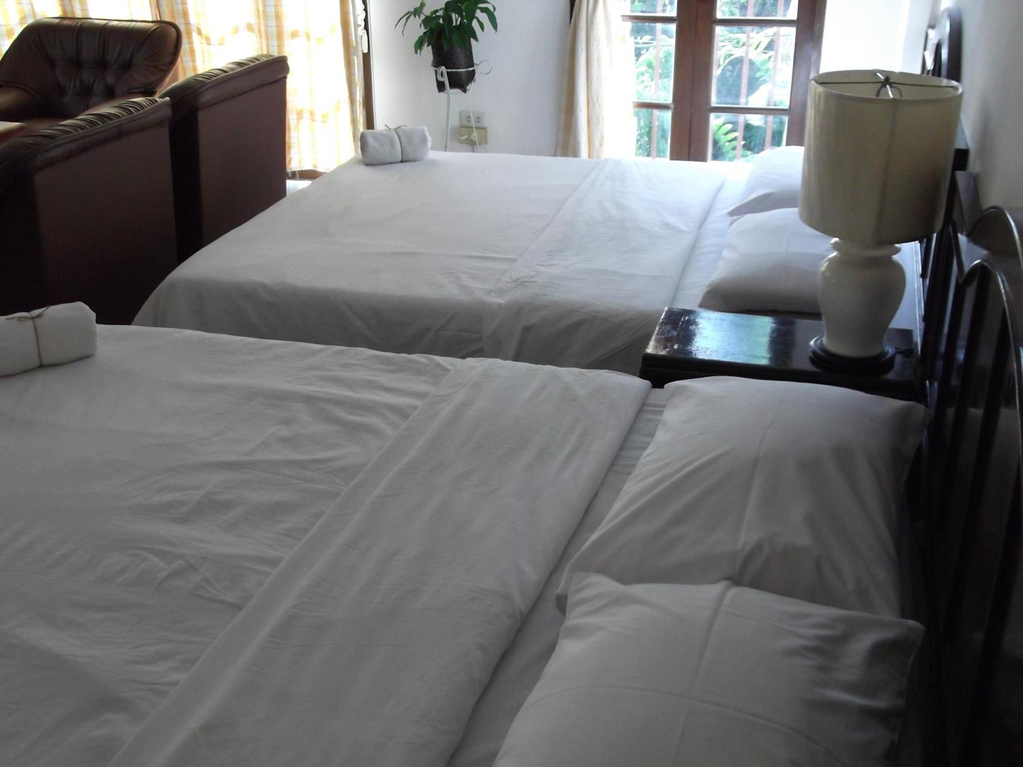 Rim Ping Guest House Chiang Mai Exterior foto